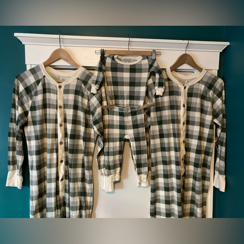 Burt’s Bees Baby Family Pajamas